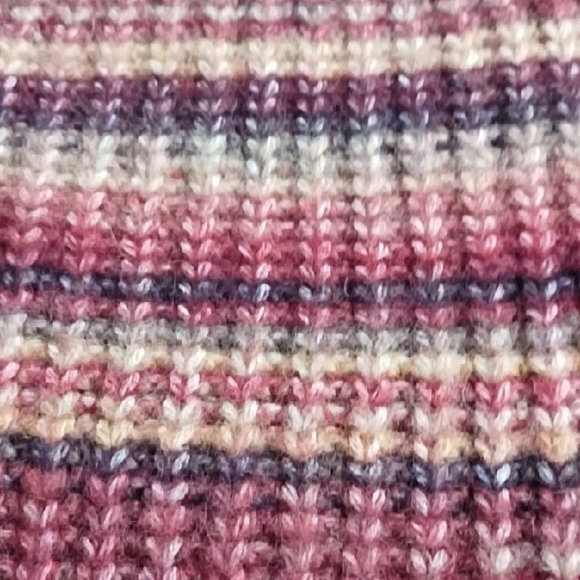 Striped Soft Crew Neck Sweater with Ribbed Knit - Picture 7 of 10